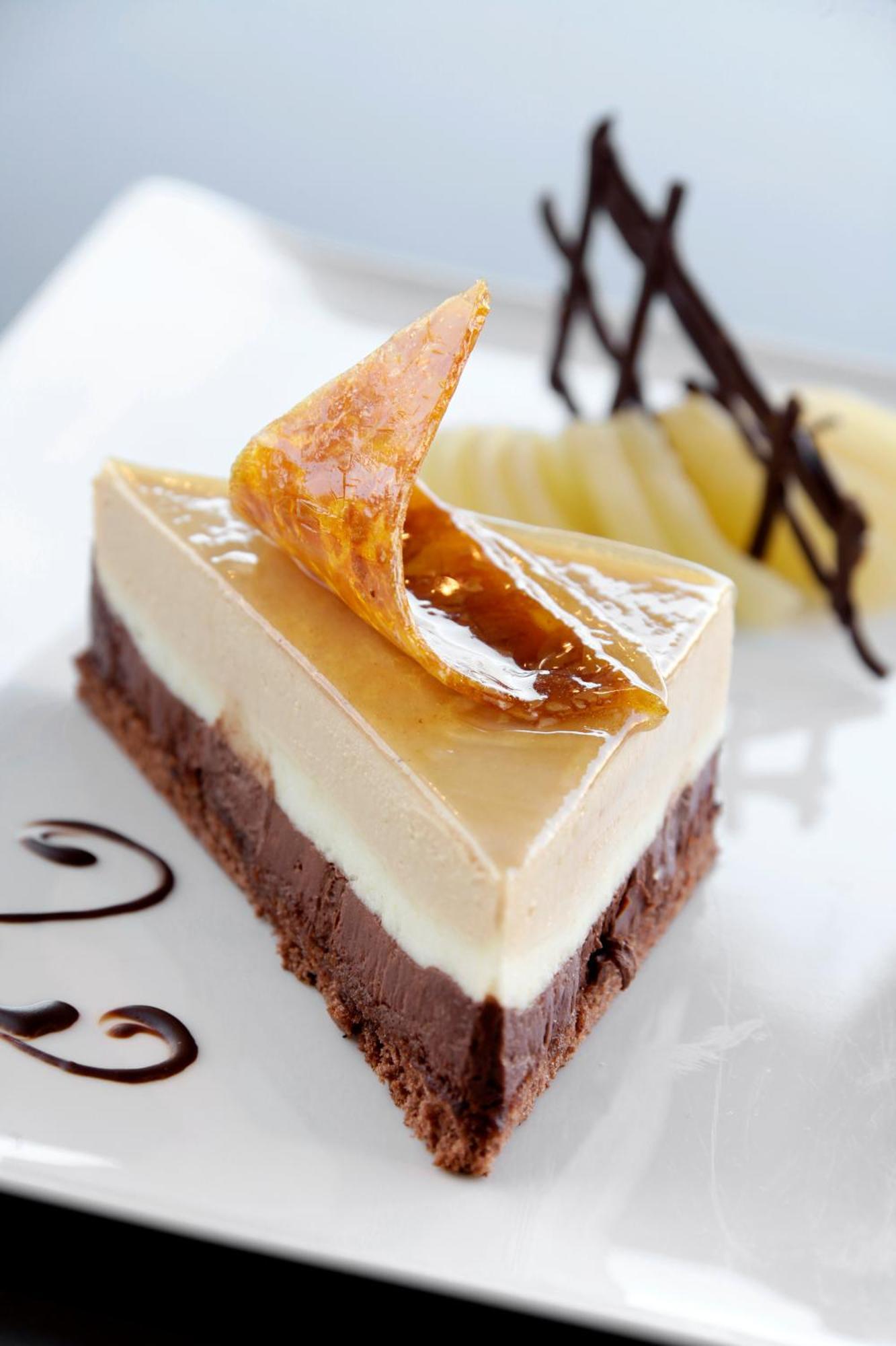 Logis Hotel Des Bourbons 몽뤼꽁 외부 사진